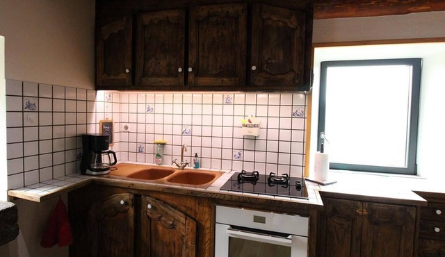 Gite Albepierre-Bredons, 3 bedrooms, 4 persons