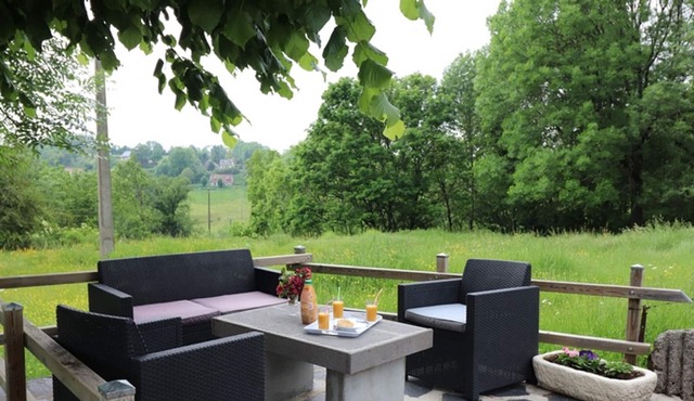 Gite Anglards-de-Salers, 2 bedrooms, 4 persons