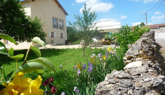 GITE-APART comfortable between Nancy and Metz in "Little Switzerland Lorraine".