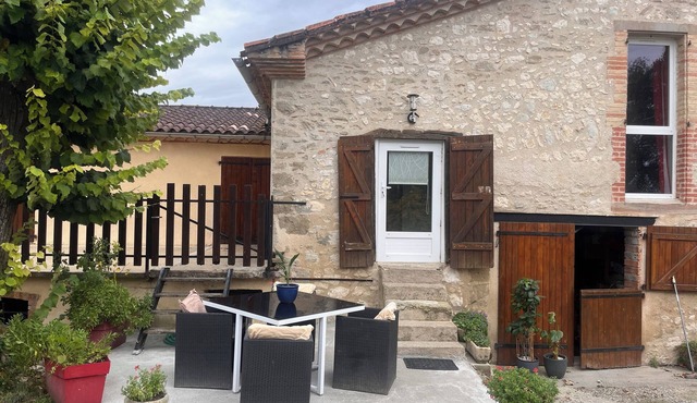 Gîte - apartment /studio in the countryside