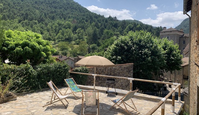 GITE AVEC TERRASSE