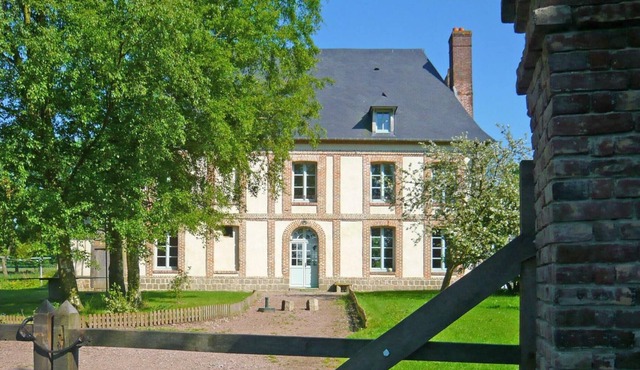 Gite Bénesville, 5 bedrooms, 11 persons