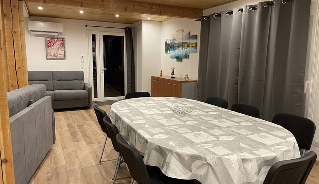 Gite Belle Vue 2 with mountain views