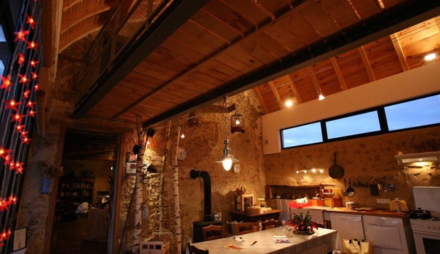 Gite Beaune-d'Allier, 4 bedrooms, 8 persons