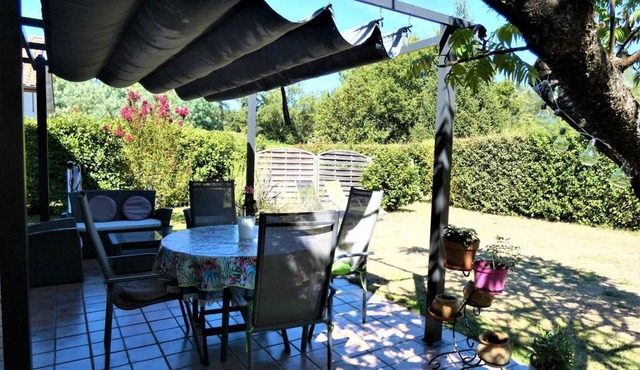 Gîte "Belle de jour" 12 km from the ocean