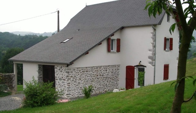 GITE-BISCAY-SAUGUIS in the BASQUE COUNTRY COMFORT and CONVIVIALITY