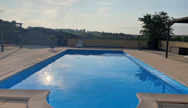 Gîte Blanc 4★ : Peaceful rural haven with lovely country views 🌿🏡