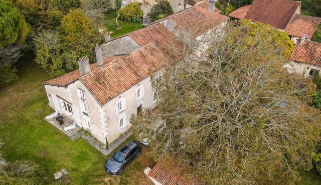 Gite Brantôme en Périgord-Brantôme, 4 bedrooms, 12 persons