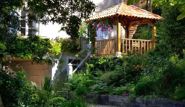 Gîte by the river in the Dordogne - La Gloriette
