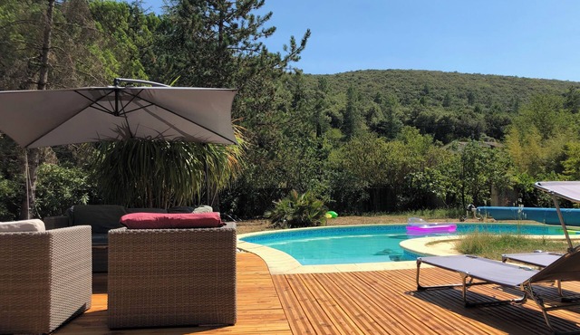 Gite Cévenole Idéalement Placé aux Portes des Cévennes. Nombreux Jeux sur Place