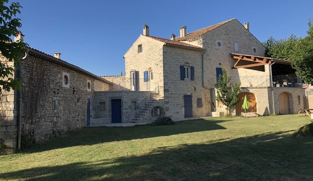 Gite Camille "Between Cèze and Ardèche" 30 BARJAC