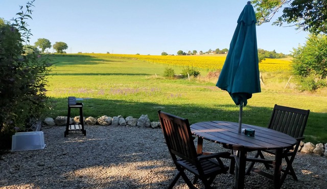 Gîte "Camille" classified 3* for 2 persons with swimming pools