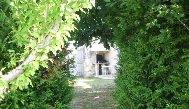 Gite Châtillon-sur-Indre, 2 bedrooms, 4 persons