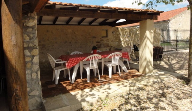 Gite Charroux - Allier, 3 bedrooms, 7 persons