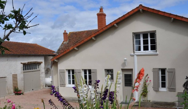 Gite Charroux - Allier, 2 bedrooms, 4 persons