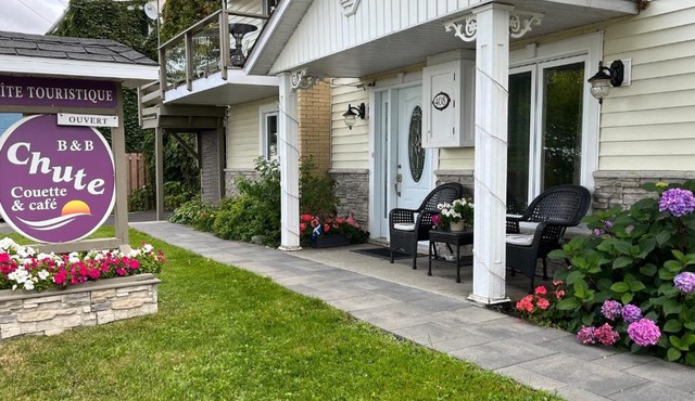 Gite Chute Couette Cafe