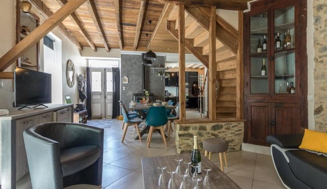 gite cosy et moderne au coeur des pyrénées
