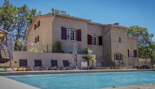 Gite 'Cote Piscine' in the Cévennes National Park