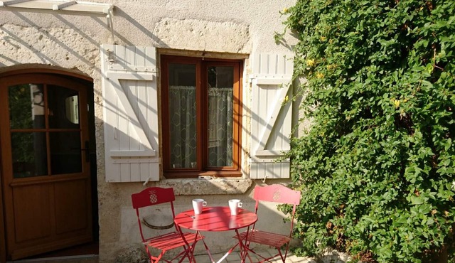 Gite Cour-sur-Loire, 3 bedrooms, 6 persons