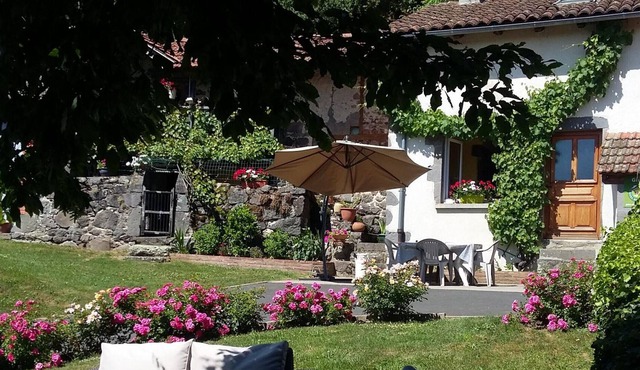 Gite Crandelles, 2 bedrooms, 4 persons