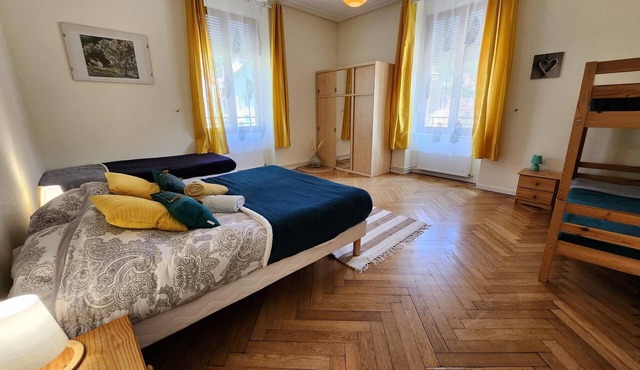 Gite "Daffodil" of 6/8 people with collective Jacuzzi