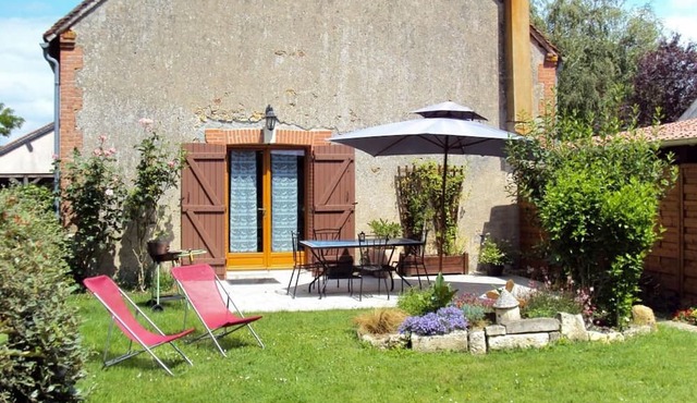 Gite Dampierre-en-Burly, 2 bedrooms, 4 persons