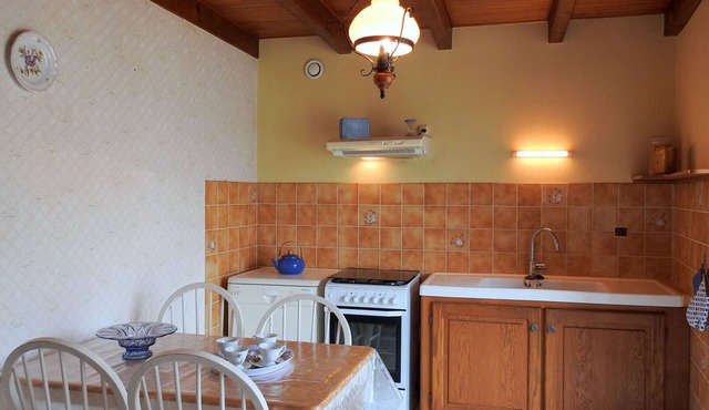 Gite Dampierre, 2 bedrooms, 5 persons