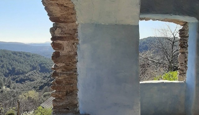 Gite Dans un mas Cevenol Face aux Montagnes