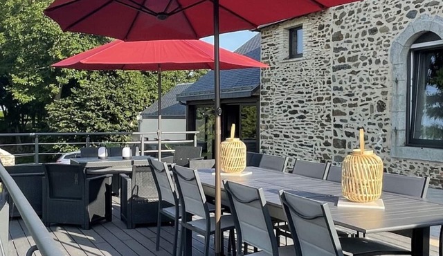 Gite de Caractère Proche Campagne, Jacuzzi Privatif, Terrain Clos Arboré