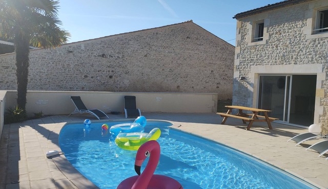 Gite de Charme à la Campagne Avec Piscine