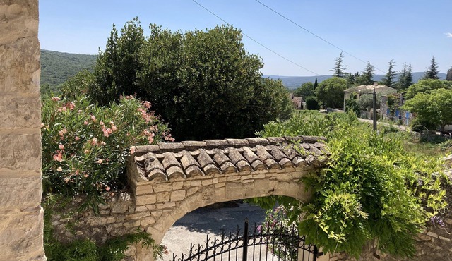 Gite de Charme Pour 9 en Provence Occitane Jardin, Piscine, Terrain de Boules