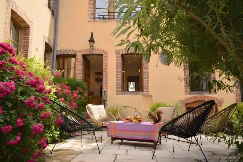 Gite de charme, Sologne, séjour en famille, contes, jeux, balade nature en forêt & détente, centre Aubigny