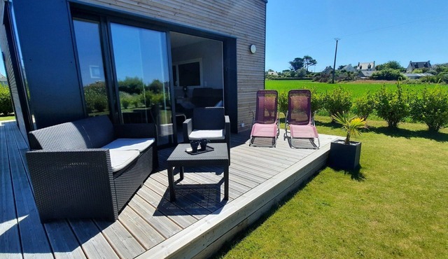 Gîte de Keroustad - Close to the beach with small sea view