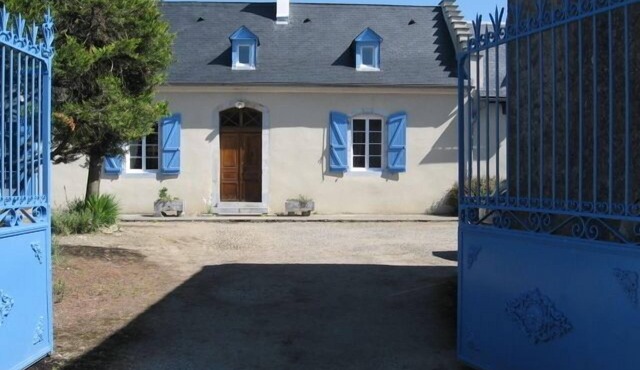 GITE DE L'ALARIC 2 to 15 people Bernac Dessus, 10km from Lourdes family gite