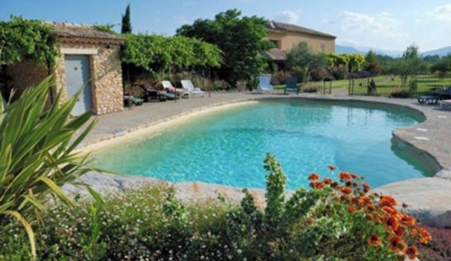 Gite de l'Olivier 8 persons with swimming pool and garden in Provence !