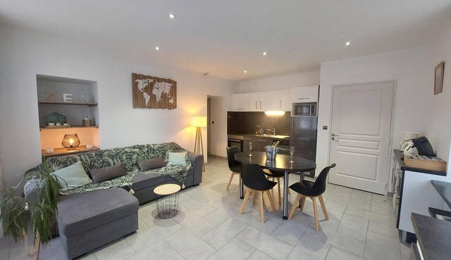 Gite de la Baume * At the start of many hikes, Cascades du Hérisson.