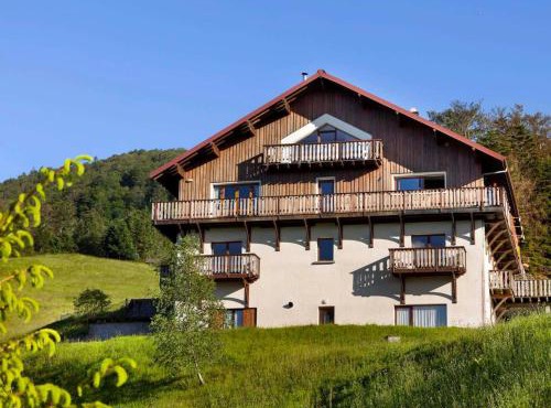 GITE DE LA BOULOIE - 8 Chambres avec sdb