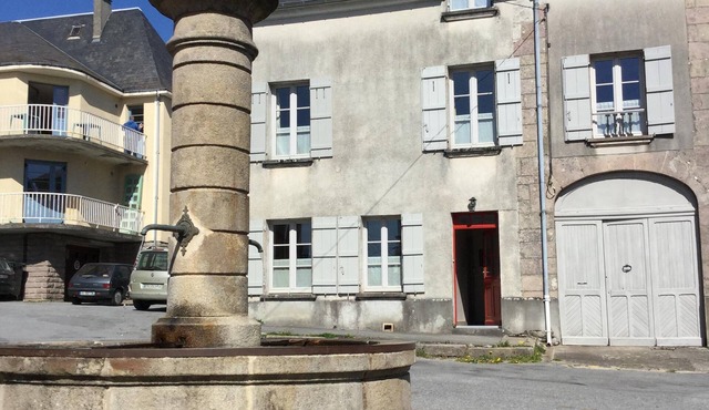 Gite de la Fontaine 23340 FAUX LA MONTAGNE