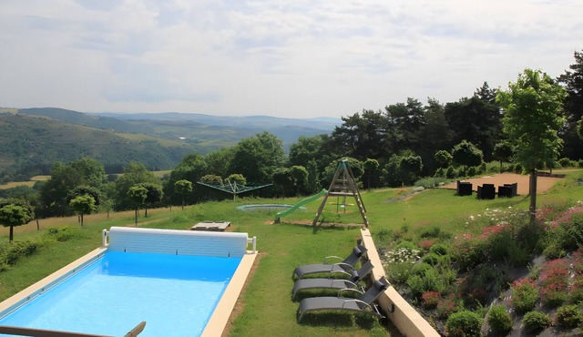 Gîte de la Madeleine – Tranquility and Stunning Views of the Loire Gorges