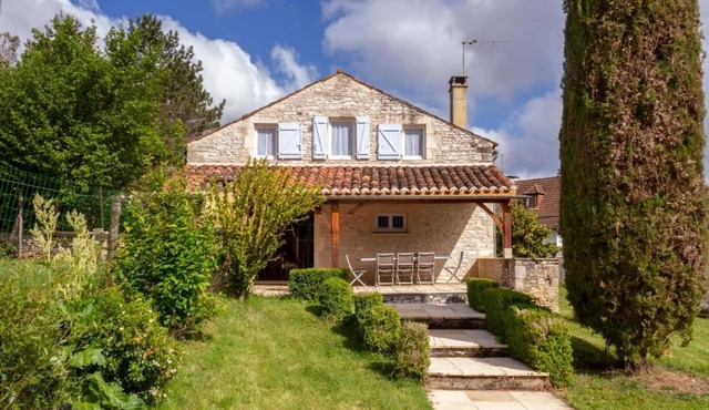 Gite de MONTGESTY - MONTGESTY