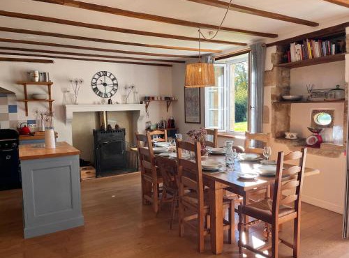 Gite de Nanteuil, 10-13 personnes, piscine