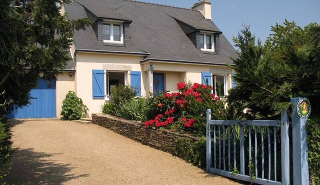 Gîte de Questélan, in the heart of the protected natural site on the banks of the Bélon river