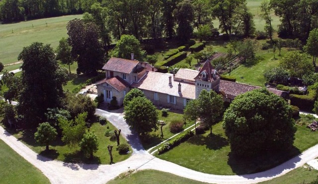 Gite DE Teynac - Beychac-et-caillau