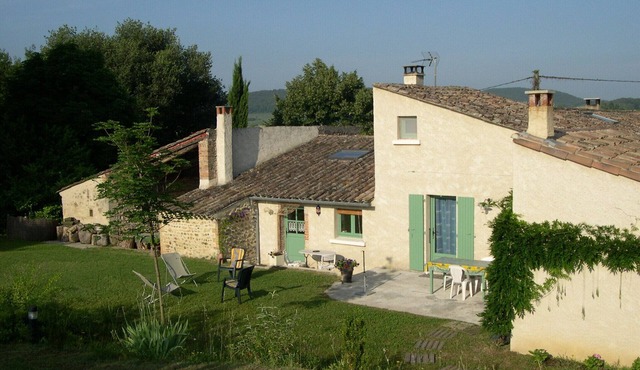 Gîte des Moutiers, in the countryside in an old renovated farm
