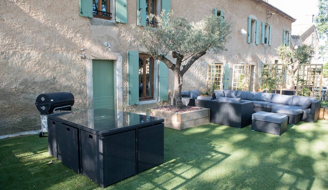 Gîte des Platanes, the Pigasse relay on the canal du midi