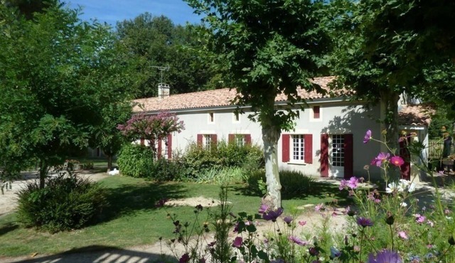 Gite DU Domaine DE Laubertrie