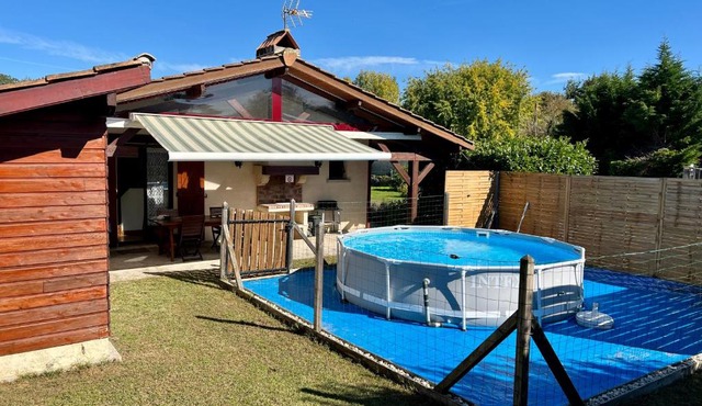 GITE DU MEDOC - Day Cruise en bateau privé, pêche en mer, et visite guidée des Chateaux du Médoc
