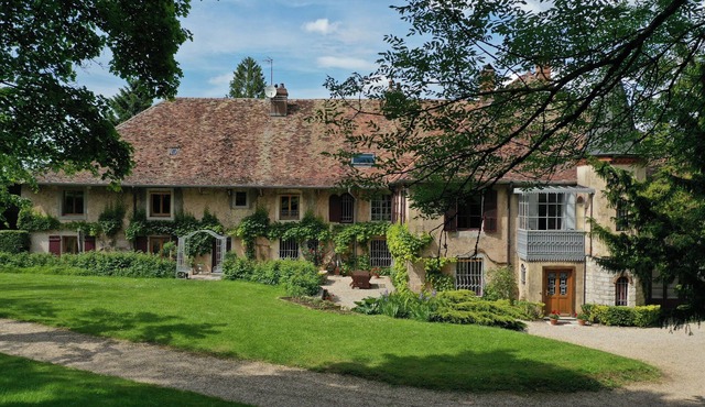 Gite du Mont Poupet - Piscine partagée