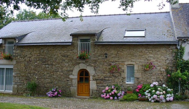 Gîte du VAU GRENARD, Morbihan, in the countryside, ideal for families.
