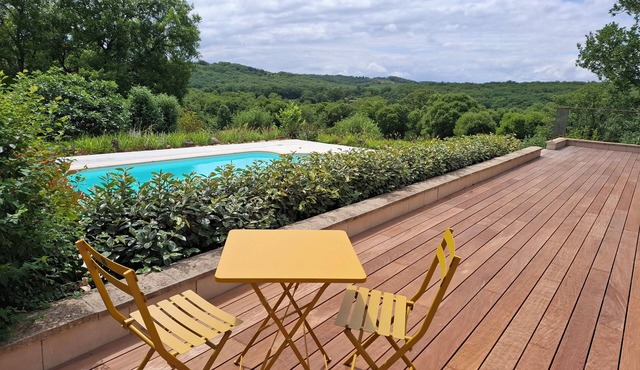 Gîte duCausseLoubressac Charming house with swimming pool in the Dordogne Valley